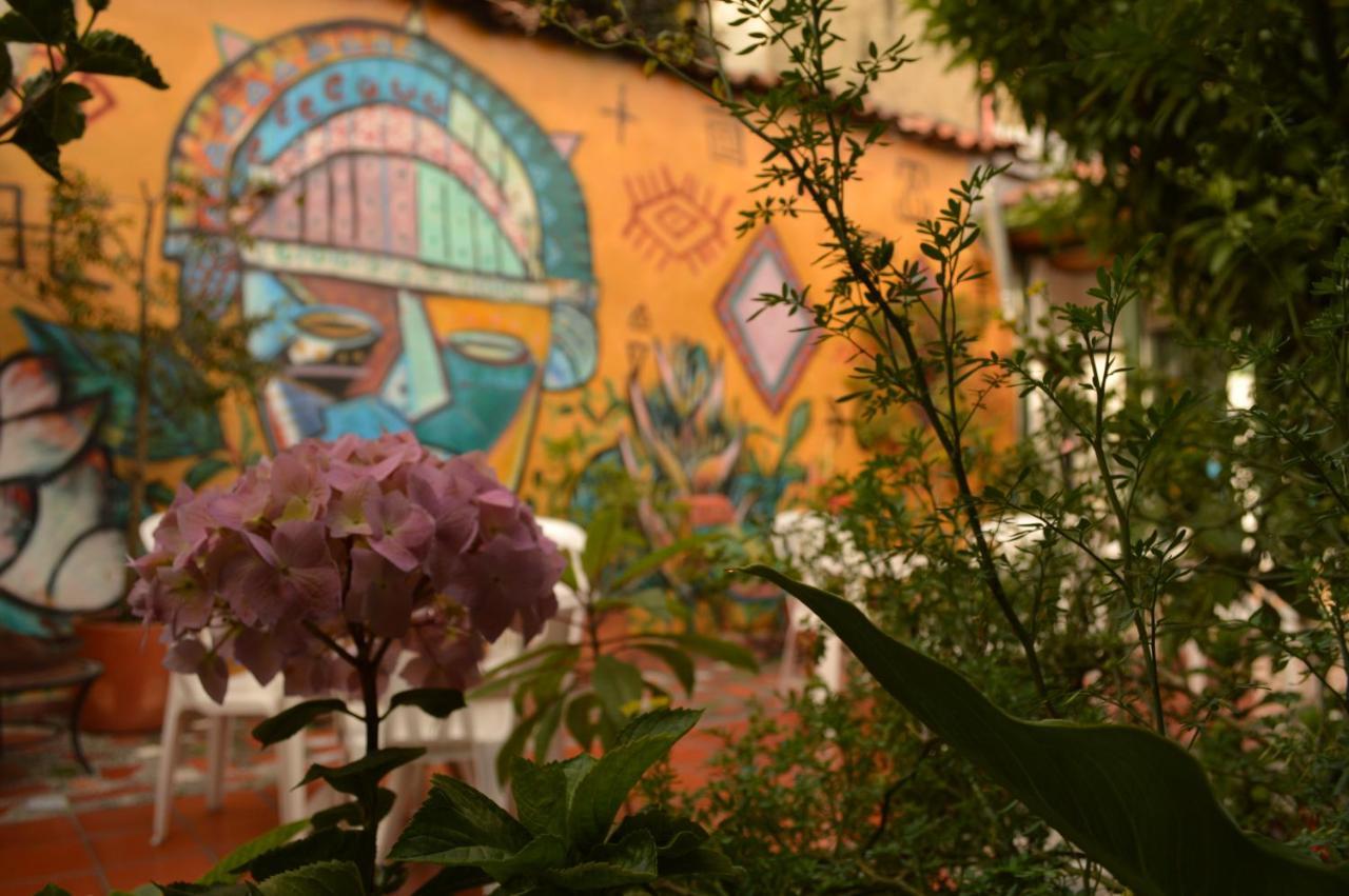 Hostal Sue Candelaria Bogotá Zewnętrze zdjęcie