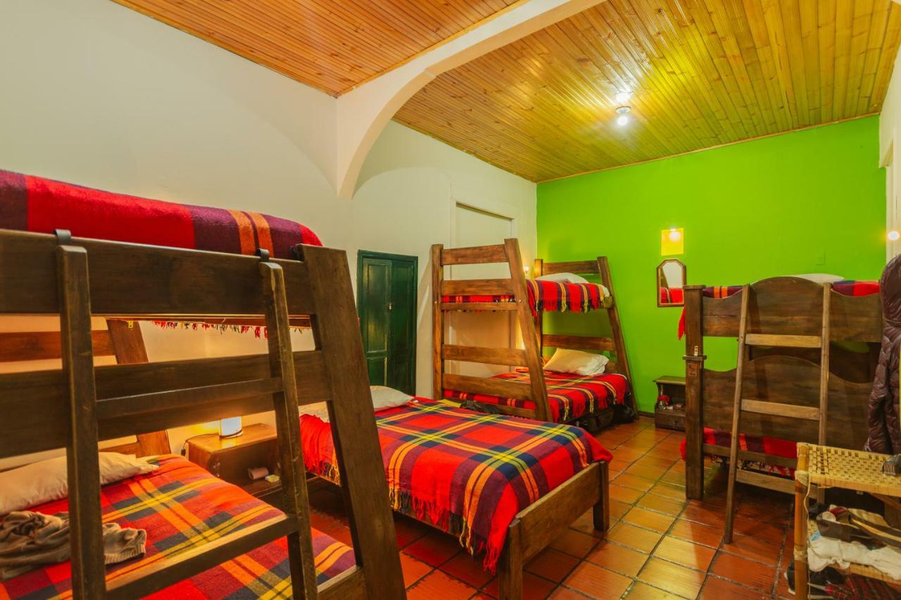 Hostal Sue Candelaria Bogotá Zewnętrze zdjęcie