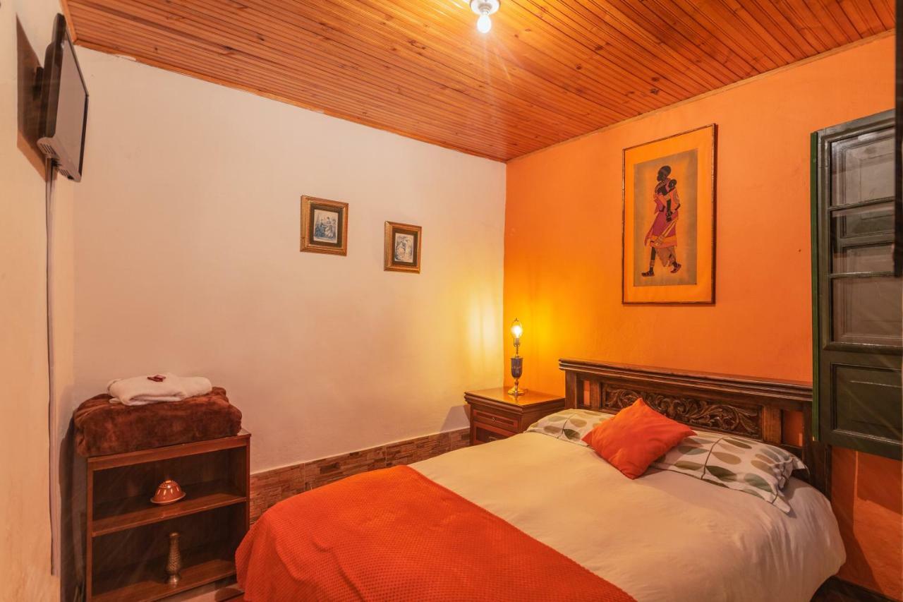 Hostal Sue Candelaria Bogotá Zewnętrze zdjęcie